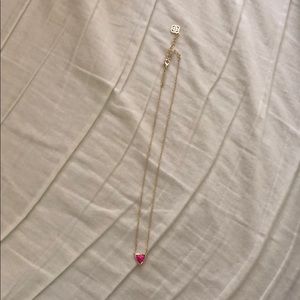 Kendra Scott necklace